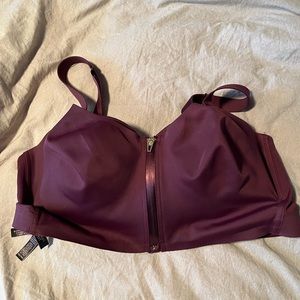 Victoria’s Secret High Impact Sports Bra - 40D